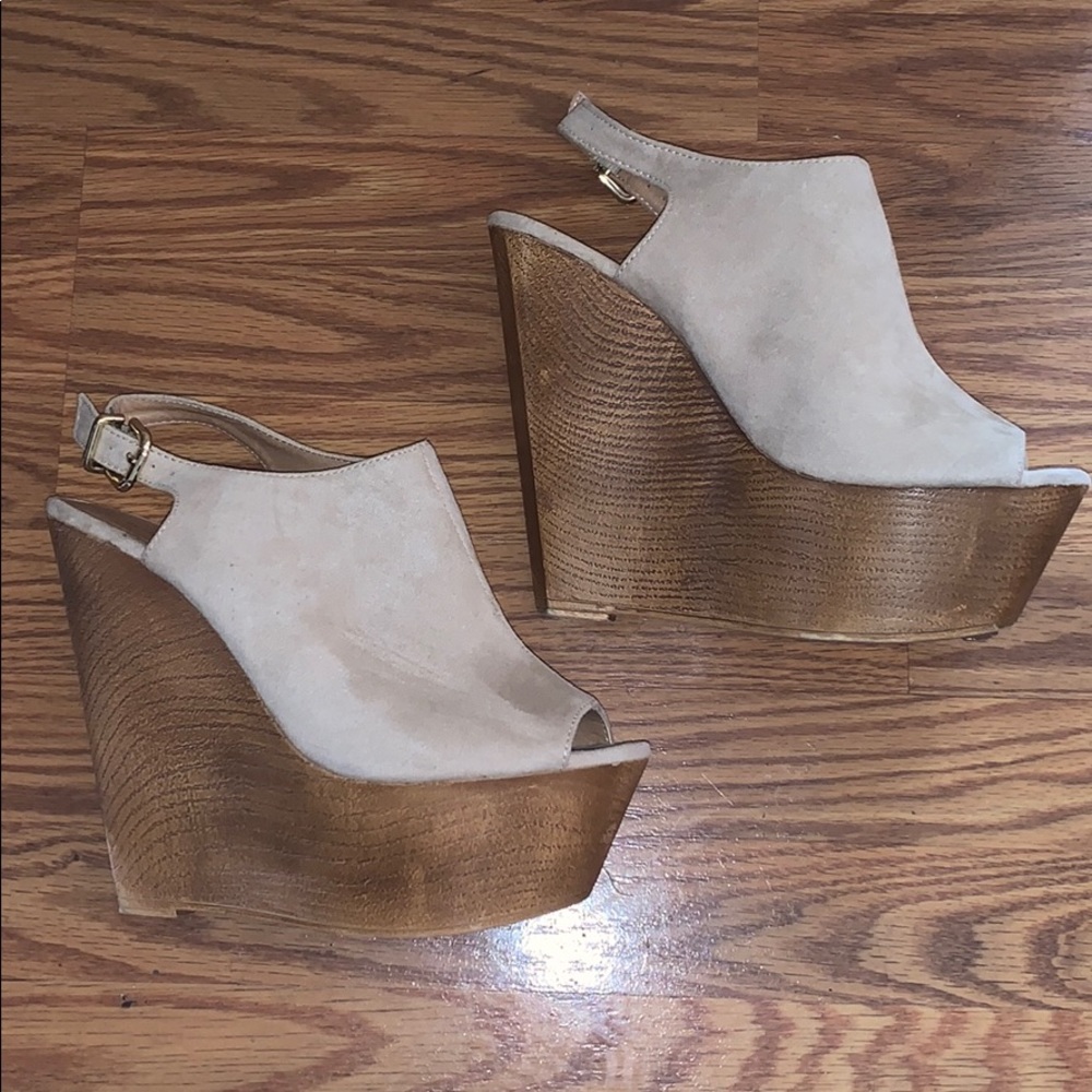 Nude Peep Toe Wedges